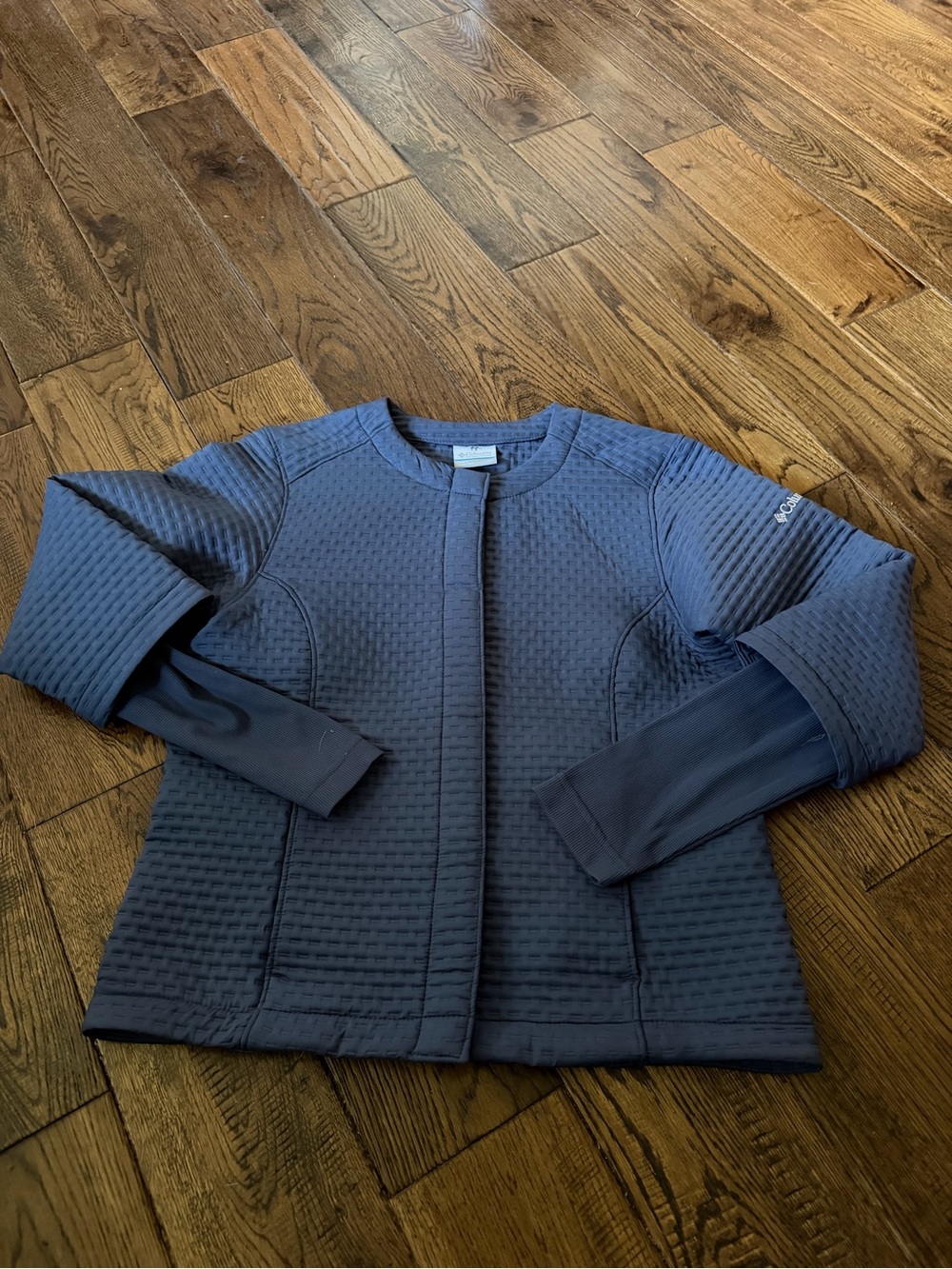 COLUMBIA SNAP ON BUTTON PLACE TO PLACE JACKET Size XS
